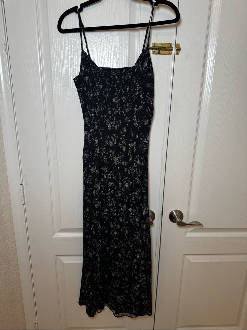 Wilfred Viscose Blend Black Floral Slip Dress with Spaghetti Straps - Picture 2 of 7